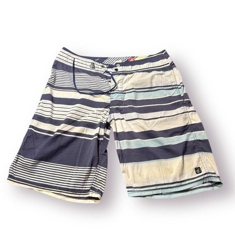 Volcom White Blue Striped Board Shorts Size‎ 32" Swim Trunks Retro Abstract Y2K